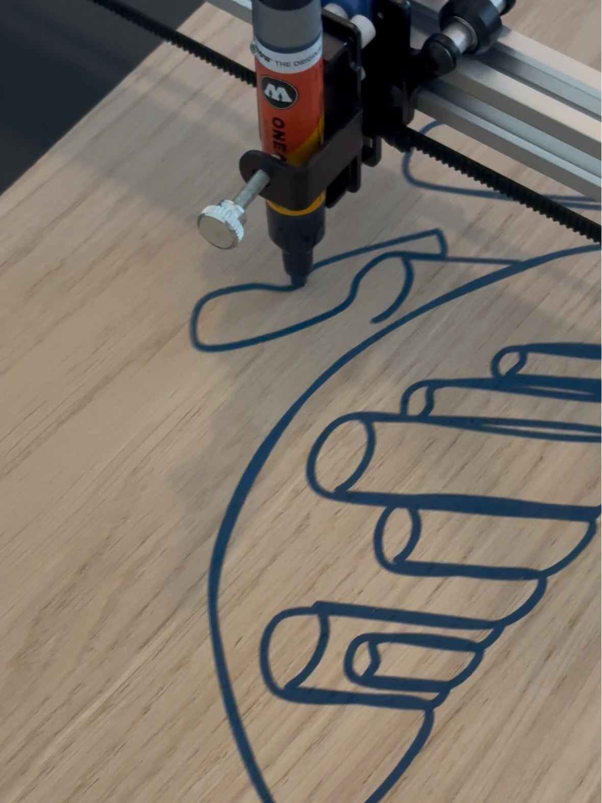 UUNA TEK ArtStation 2436 | Plotter de arte de grande formato e sistema de produção de arte generativa de nível institucional (36” × 24”)