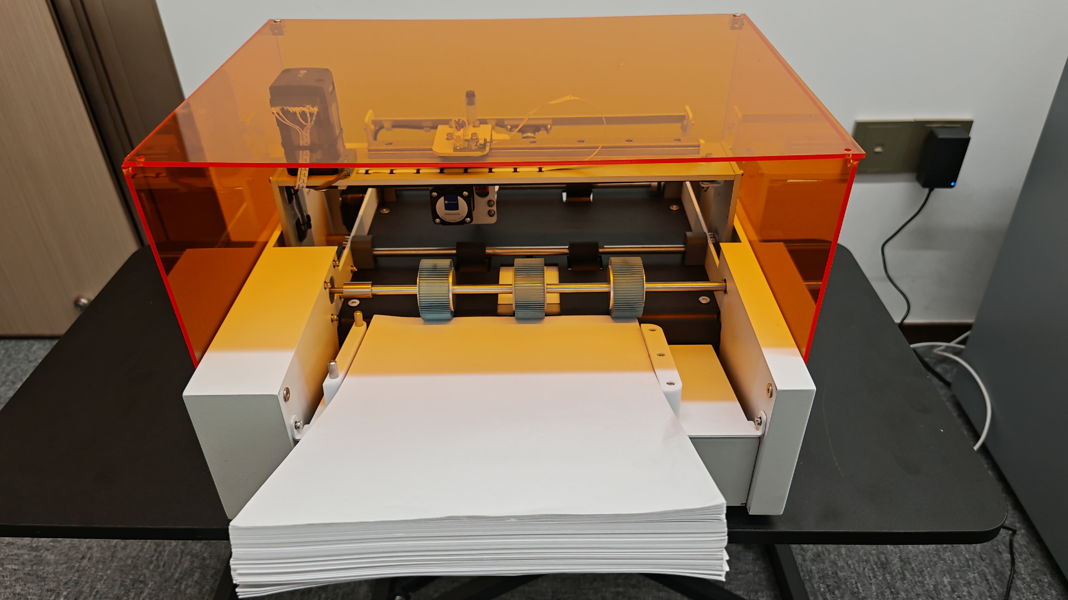 UUNA TEK® iAuto Plus 2.0 - A máquina de escrita automática com IA da nova geração, escreve até 250 cartas, 95 envelopes por carregamento